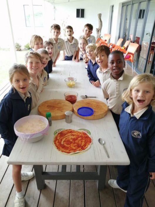 Grade 2 Pizza day